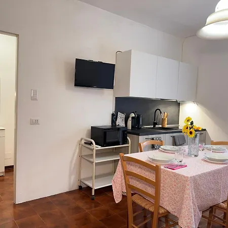 10' From The Beach, With Paid Swimming Pool Appartamento San Bartolomeo Al Mare