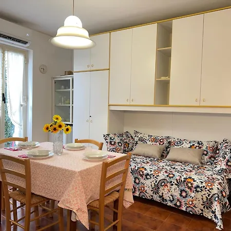 Appartamento 10' From The Beach, With Paid Swimming Pool San Bartolomeo Al Mare